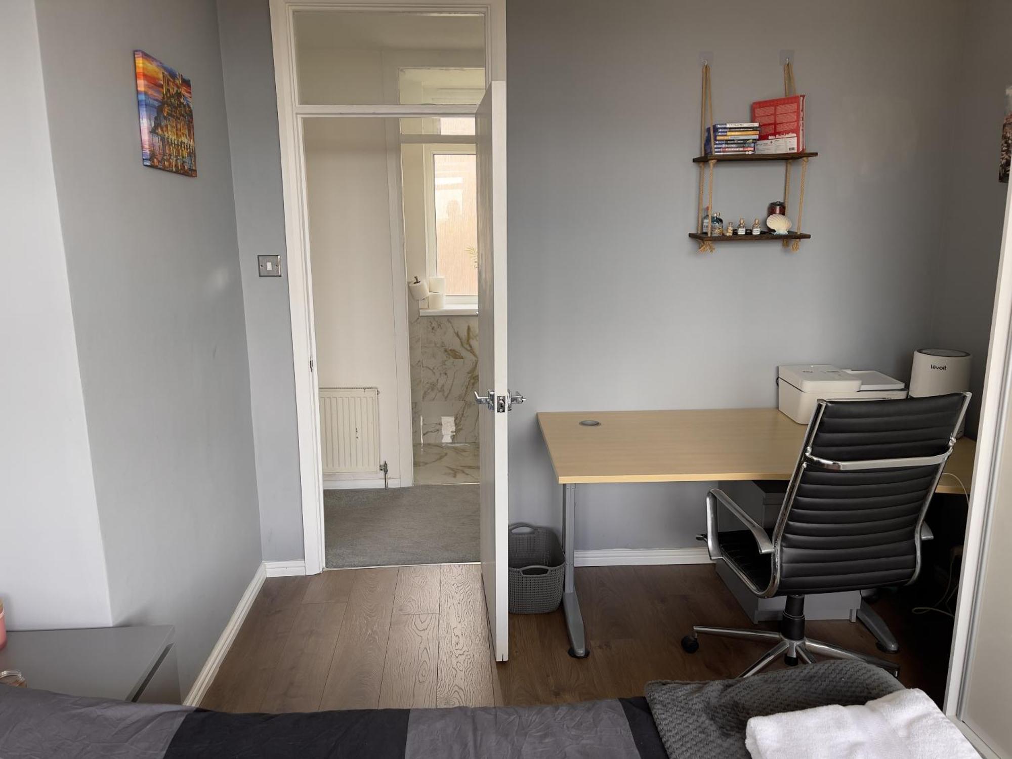 Beautiful 3-Bed Apartment At Swiss Cottage Лондон Екстер'єр фото