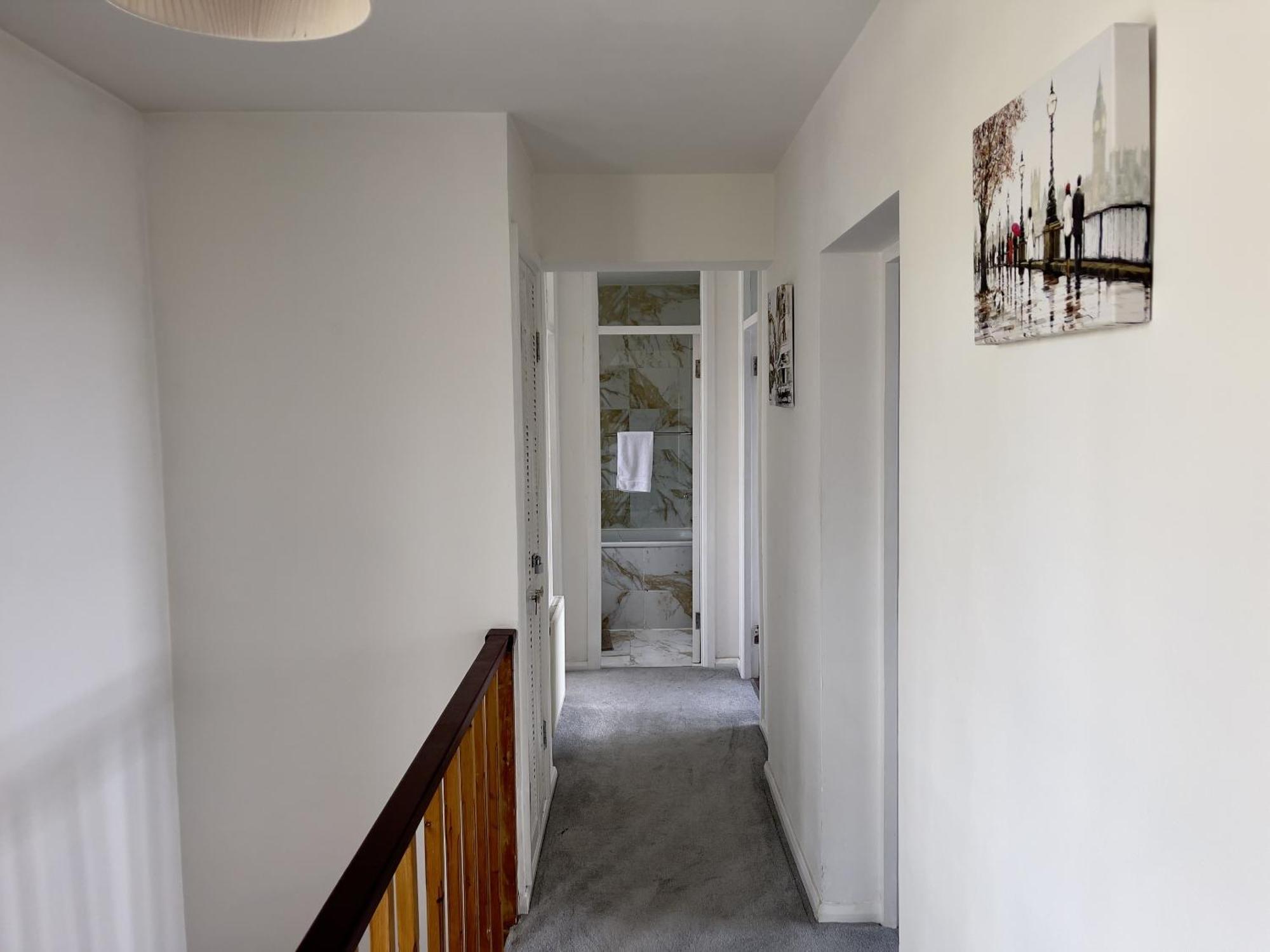Beautiful 3-Bed Apartment At Swiss Cottage Лондон Екстер'єр фото